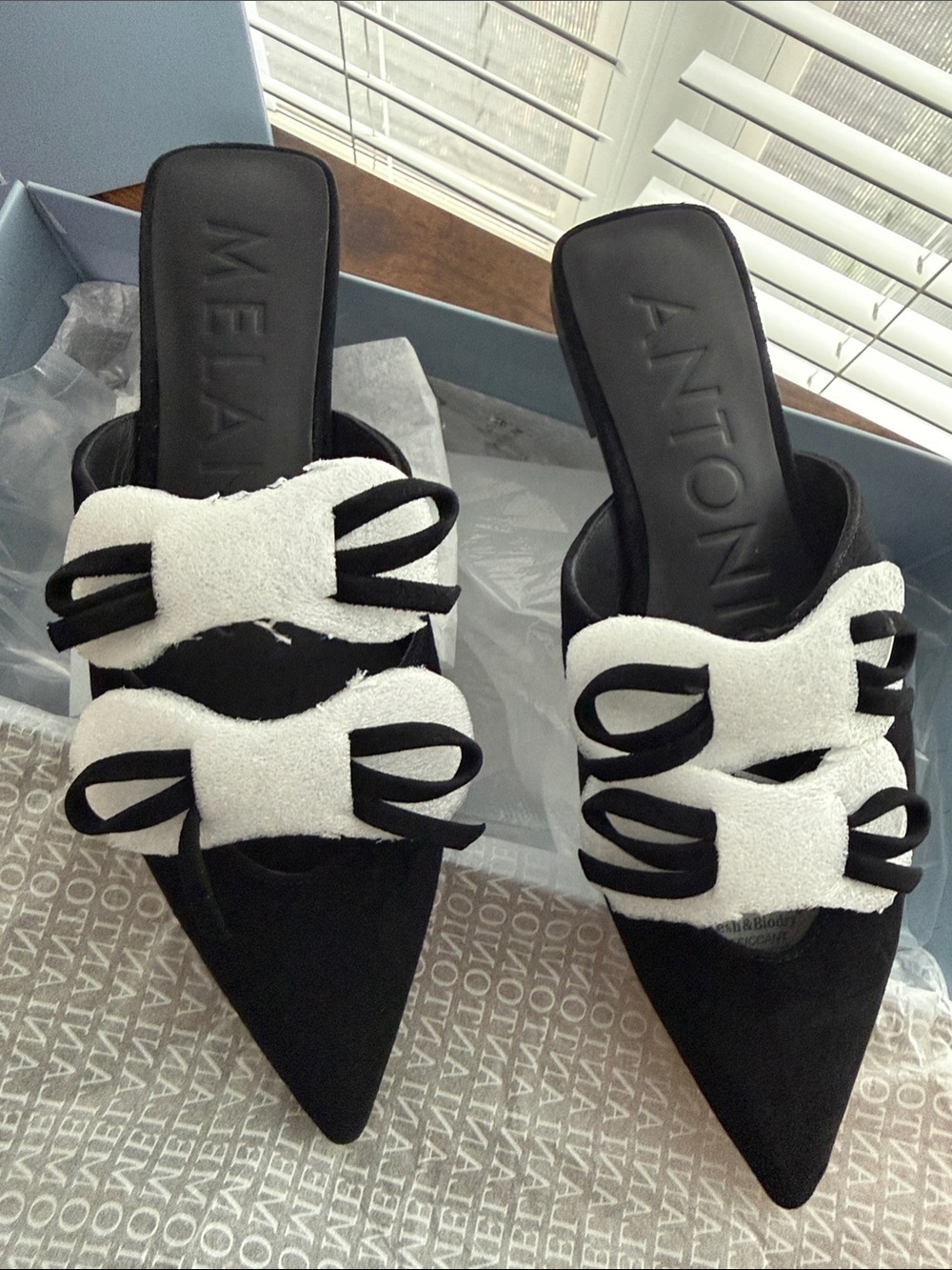 Black Bow-Accent Pointed Toe Mules